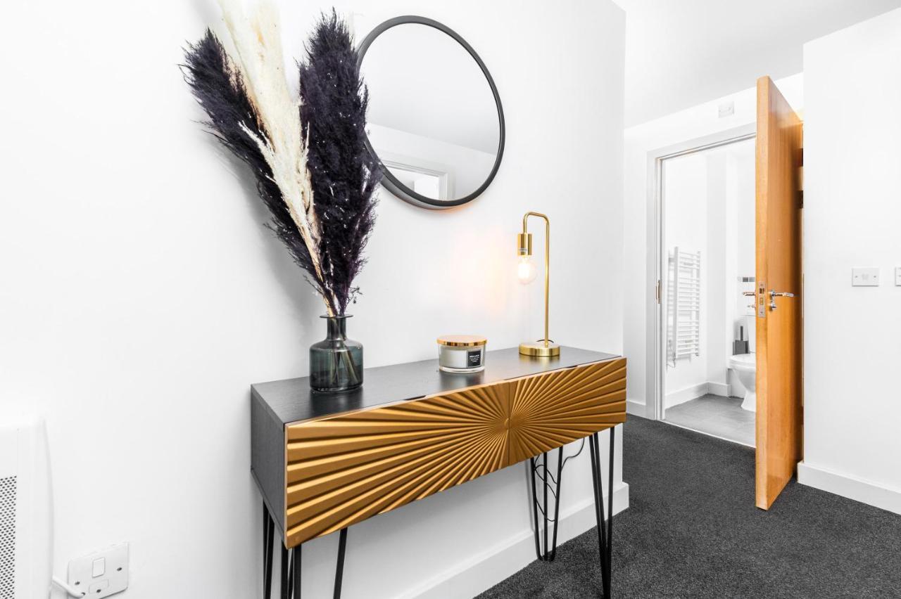Beautiful Birmingham Central Spacious Apartment-Free Parking, Wifi, Contractors, Hs2, Bullring, Birmingham City Fc Esterno foto